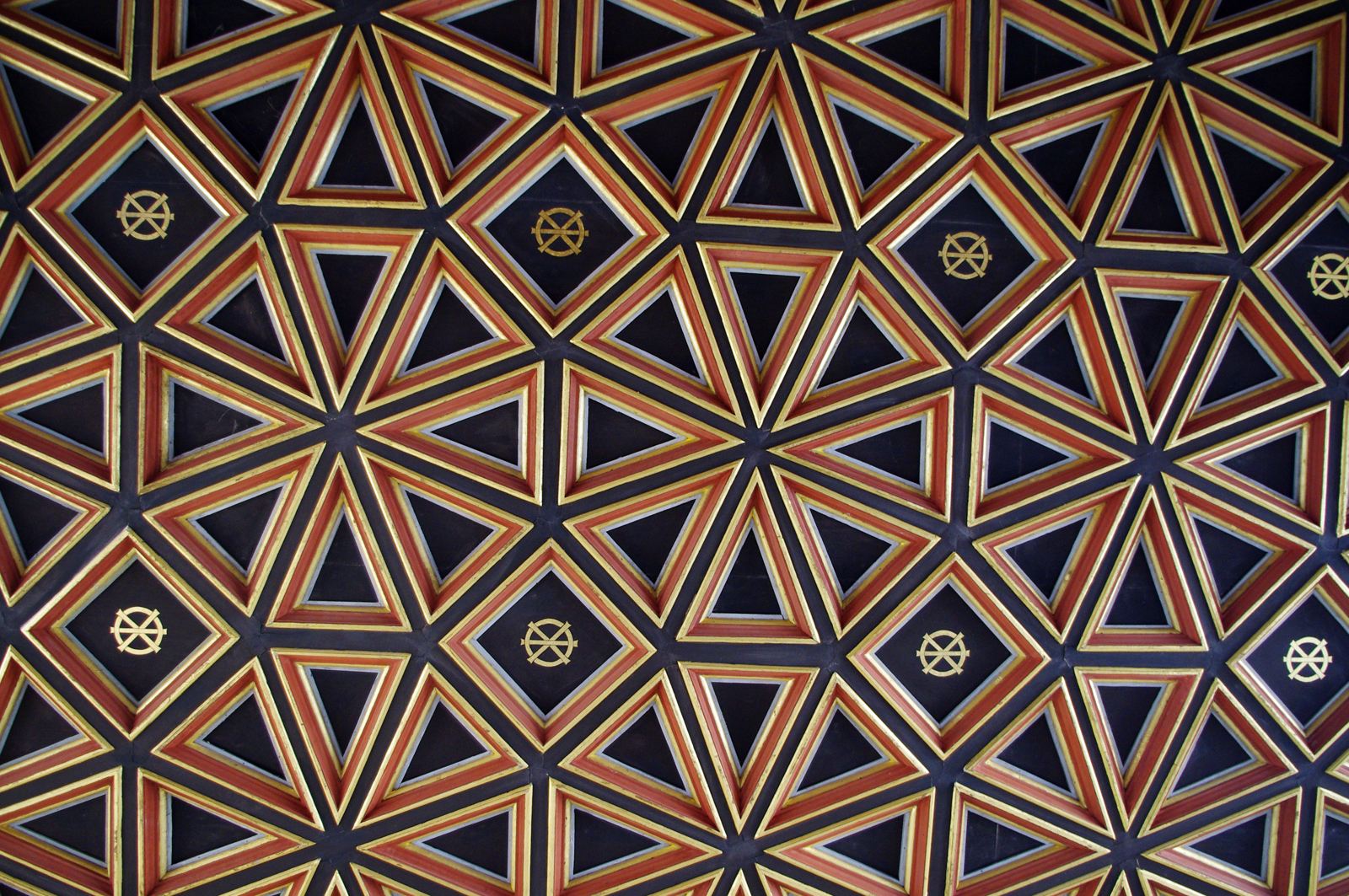 Détail d'un plafond peint du XVIe siècle au château d'Oiron