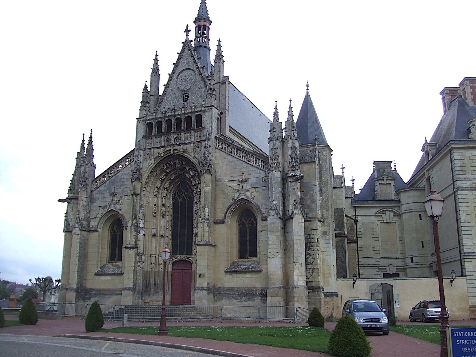 La Sainte-Chapelle du château de Thouars, gothique flamboyant